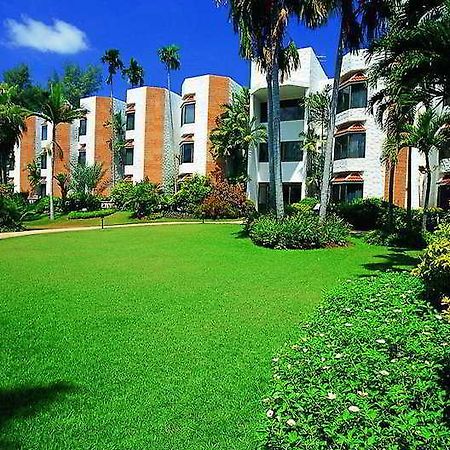 Palmeraie Beach Hotel, Rayong Ban Ang Exterior photo